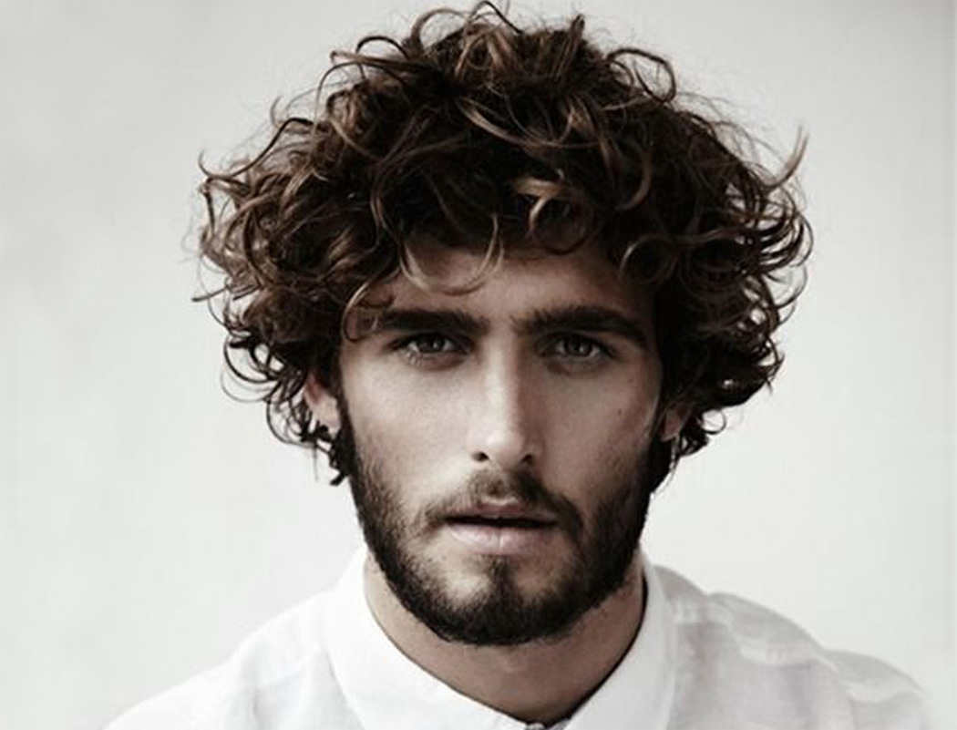 Curly Wavy Hair Men Hairstyles Best Style Beard White Shirt CapelliStyle