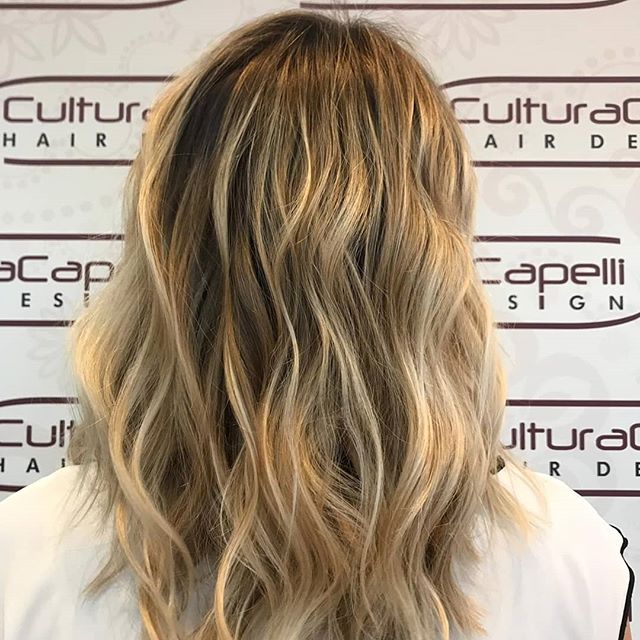 capelli-mossi
