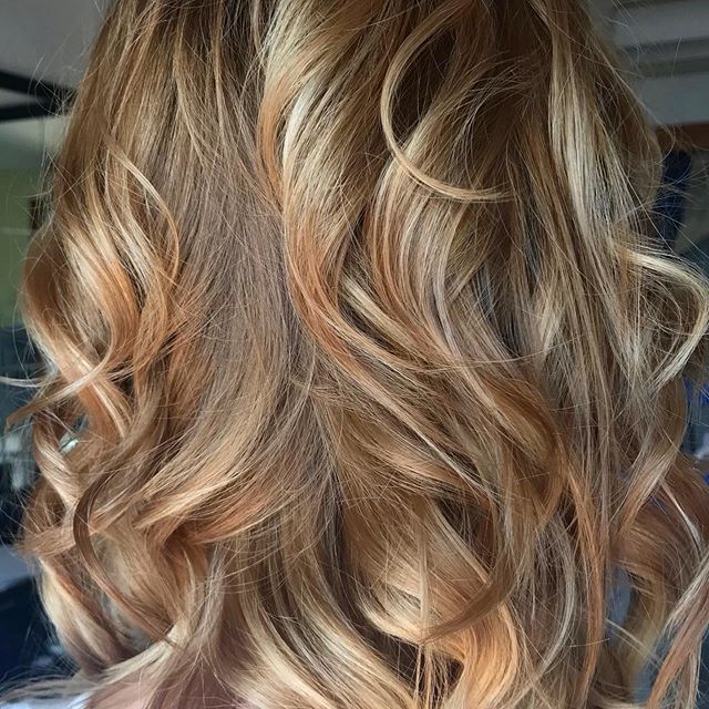 capelli-mossi